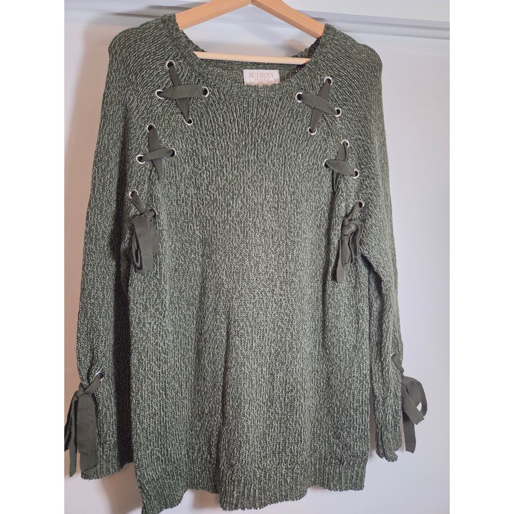 Audrey Parks Francesca’s Galilea Olive Lace Up Ribbon Sweater M - Picture 2 of 9